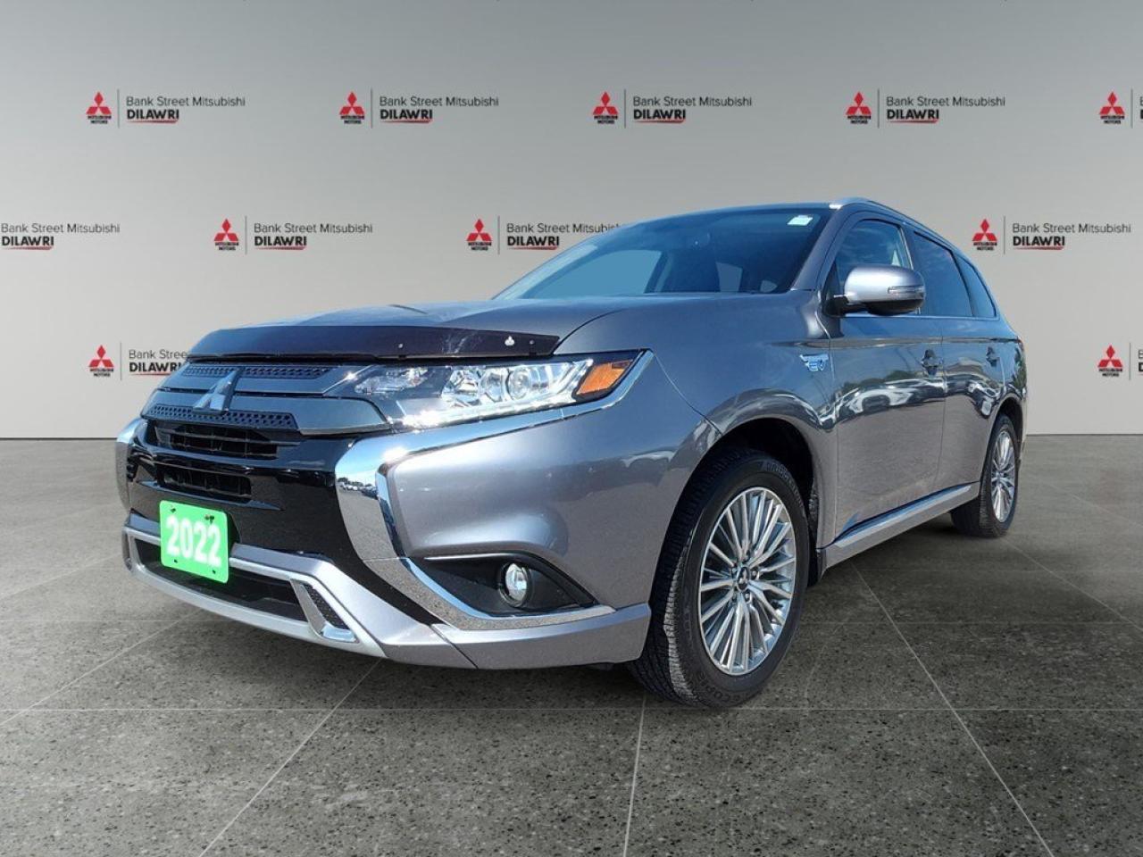 Used 2022 Mitsubishi Outlander Plug-In Hybrid LE S-AWC for sale in Gloucester, ON