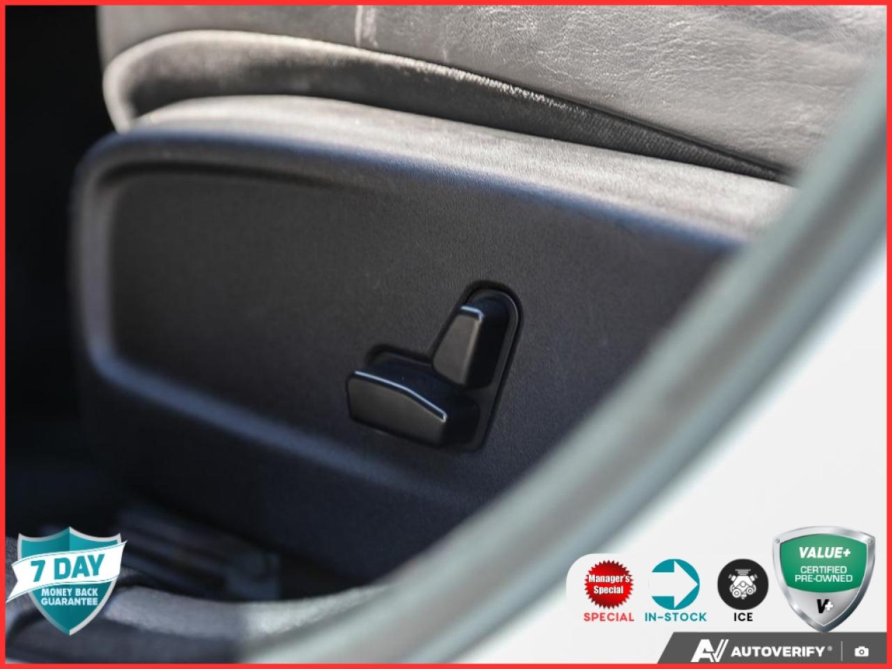 2018 Chrysler 300 APPLE CARPLAY | FRONT HEATED BUCKET SEATS Photo