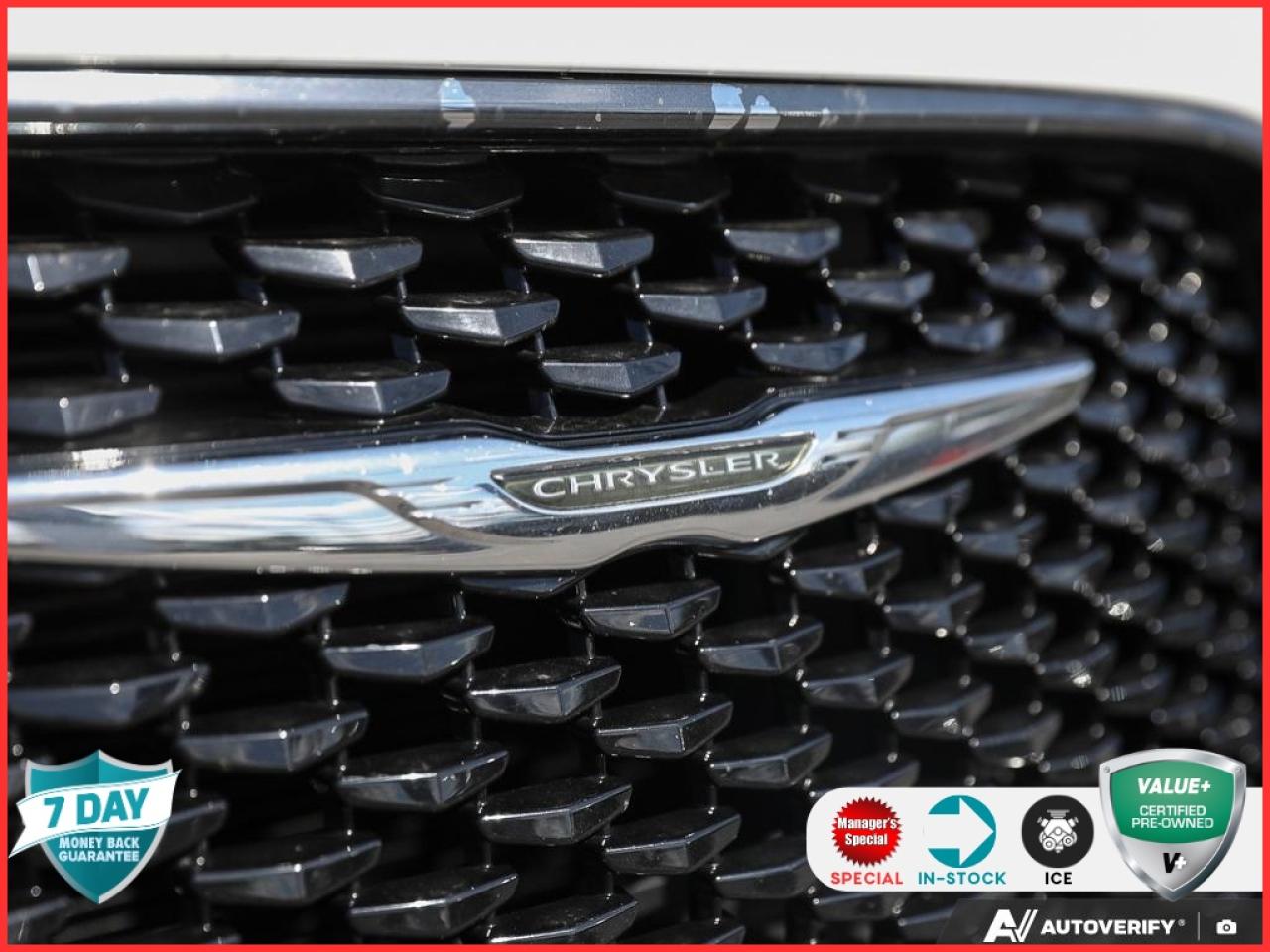 2018 Chrysler 300 APPLE CARPLAY | FRONT HEATED BUCKET SEATS Photo