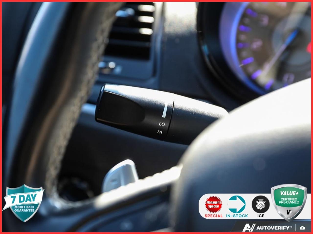 2018 Chrysler 300 APPLE CARPLAY | FRONT HEATED BUCKET SEATS Photo