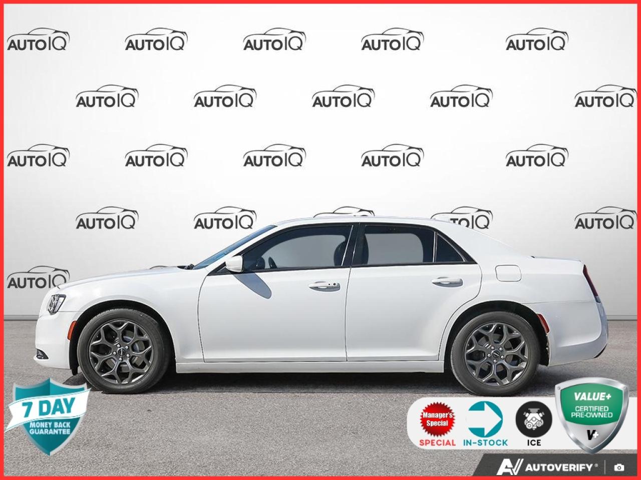 2018 Chrysler 300 APPLE CARPLAY | FRONT HEATED BUCKET SEATS Photo2