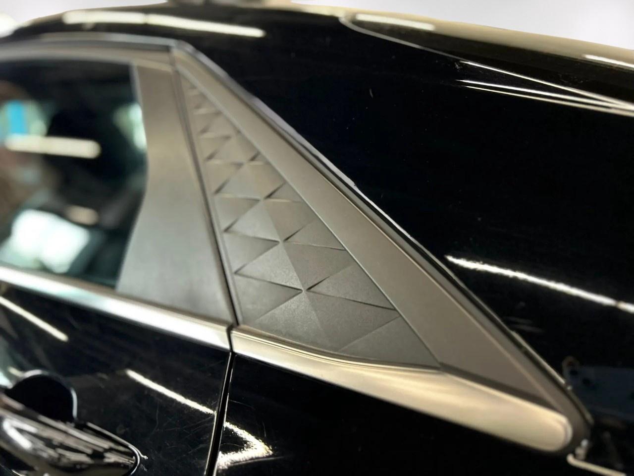 2024 Hyundai Elantra Luxury Photo