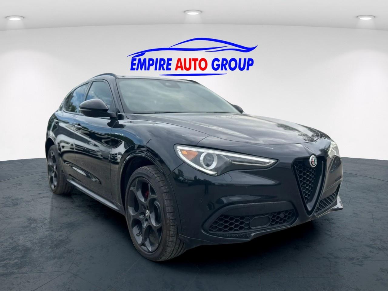 2022 Alfa Romeo Stelvio Veloce Photo