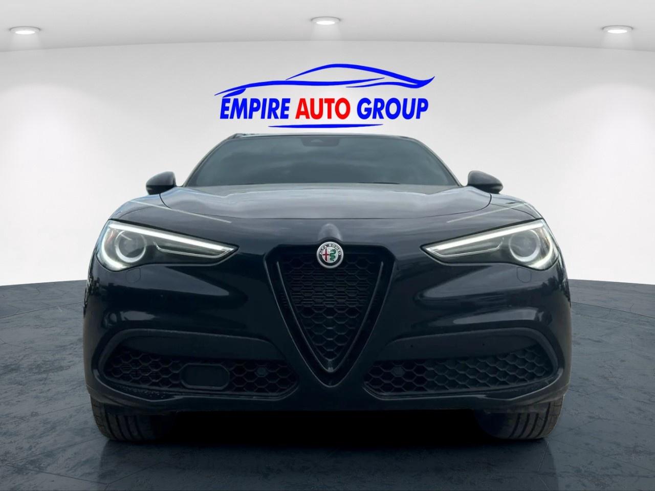 2022 Alfa Romeo Stelvio Veloce Photo