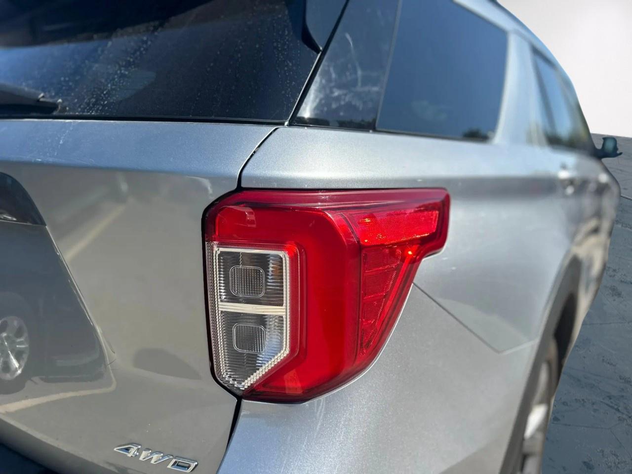 2022 Ford Explorer XLT Photo