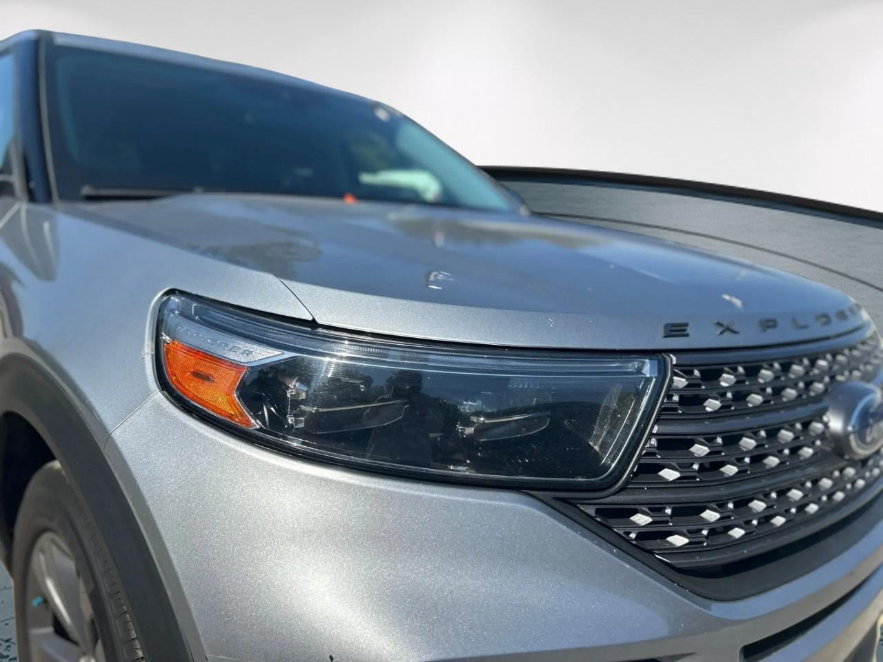 2022 Ford Explorer XLT Photo