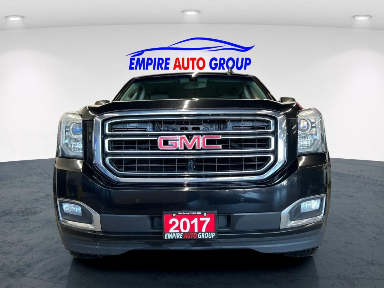 2017 GMC Yukon XL Photo4