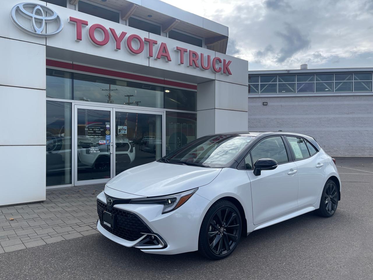 New 2025 Toyota Corolla Hatchback XSE for sale in Smithers, BC