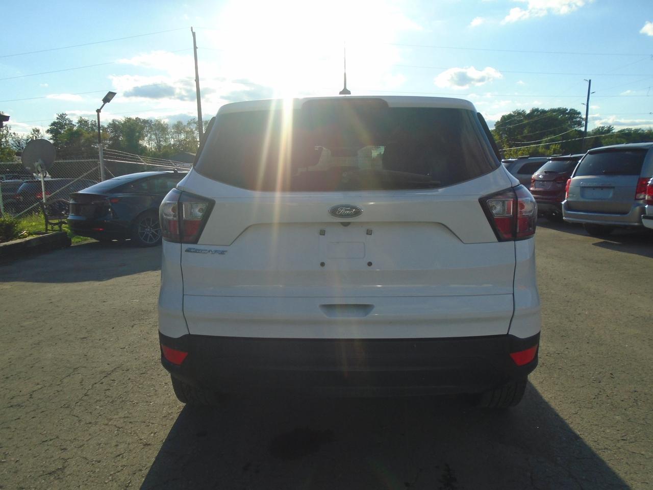2018 Ford Escape S FWD Photo