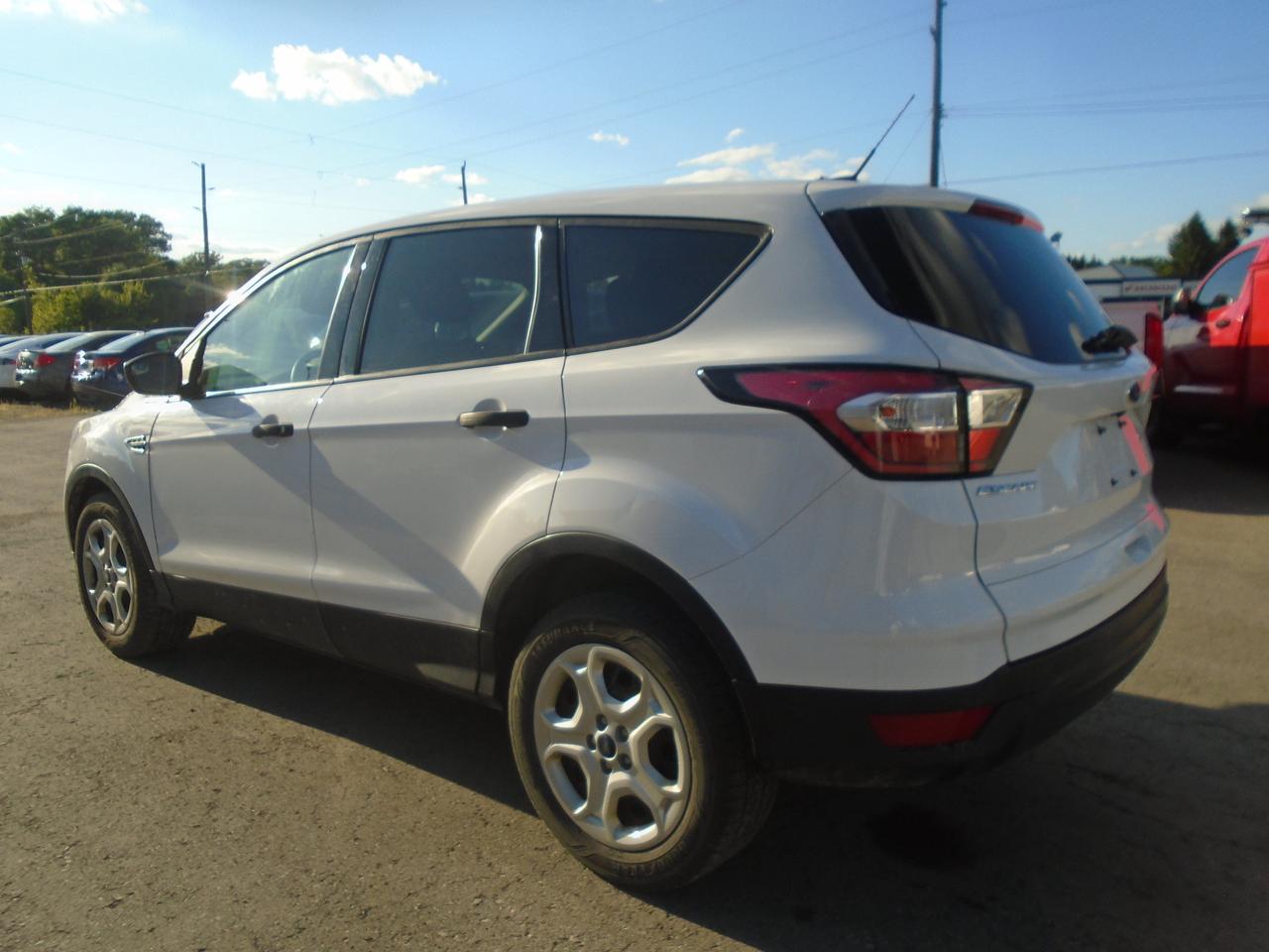 2018 Ford Escape S FWD Photo