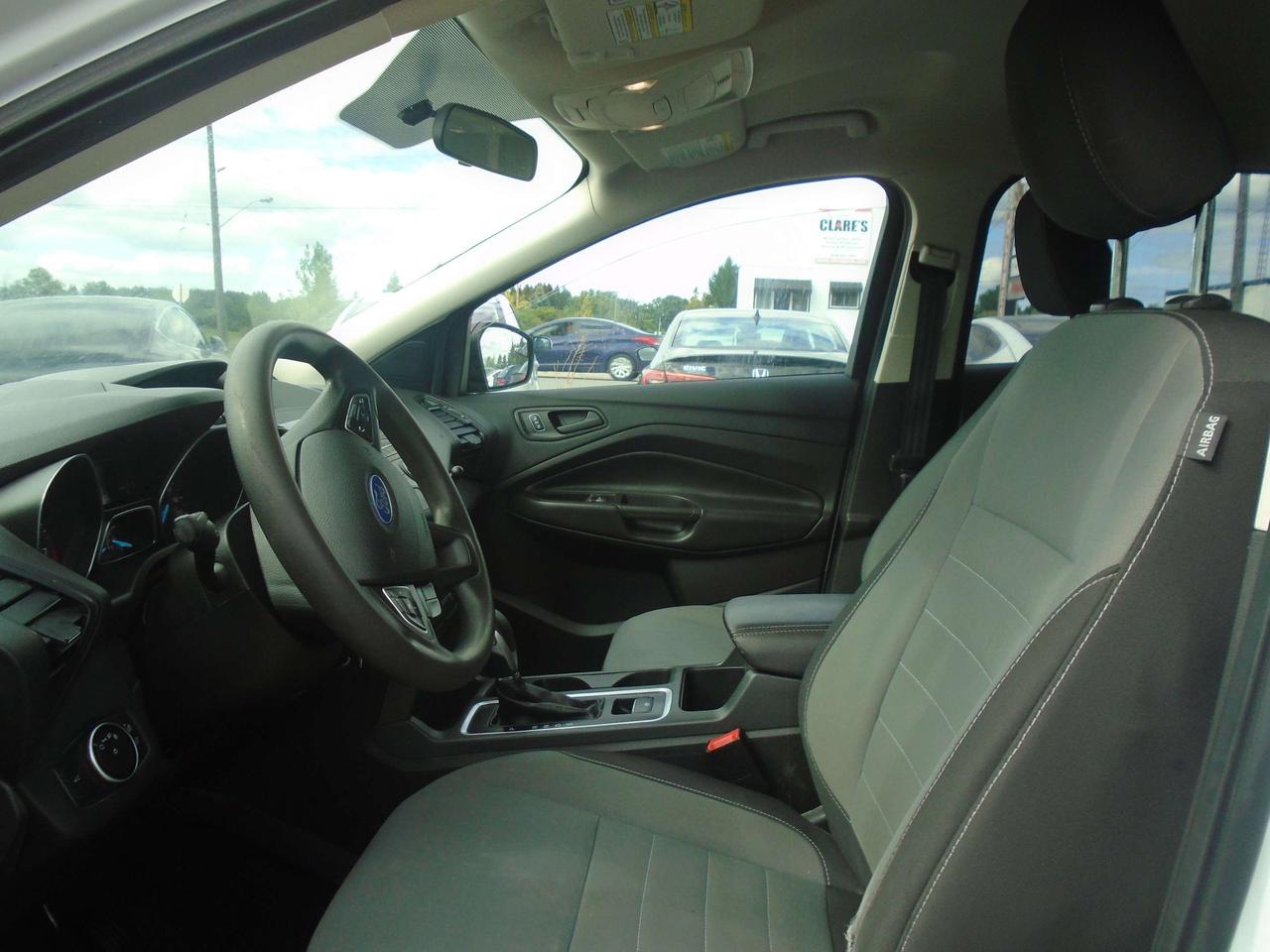 2018 Ford Escape S Photo