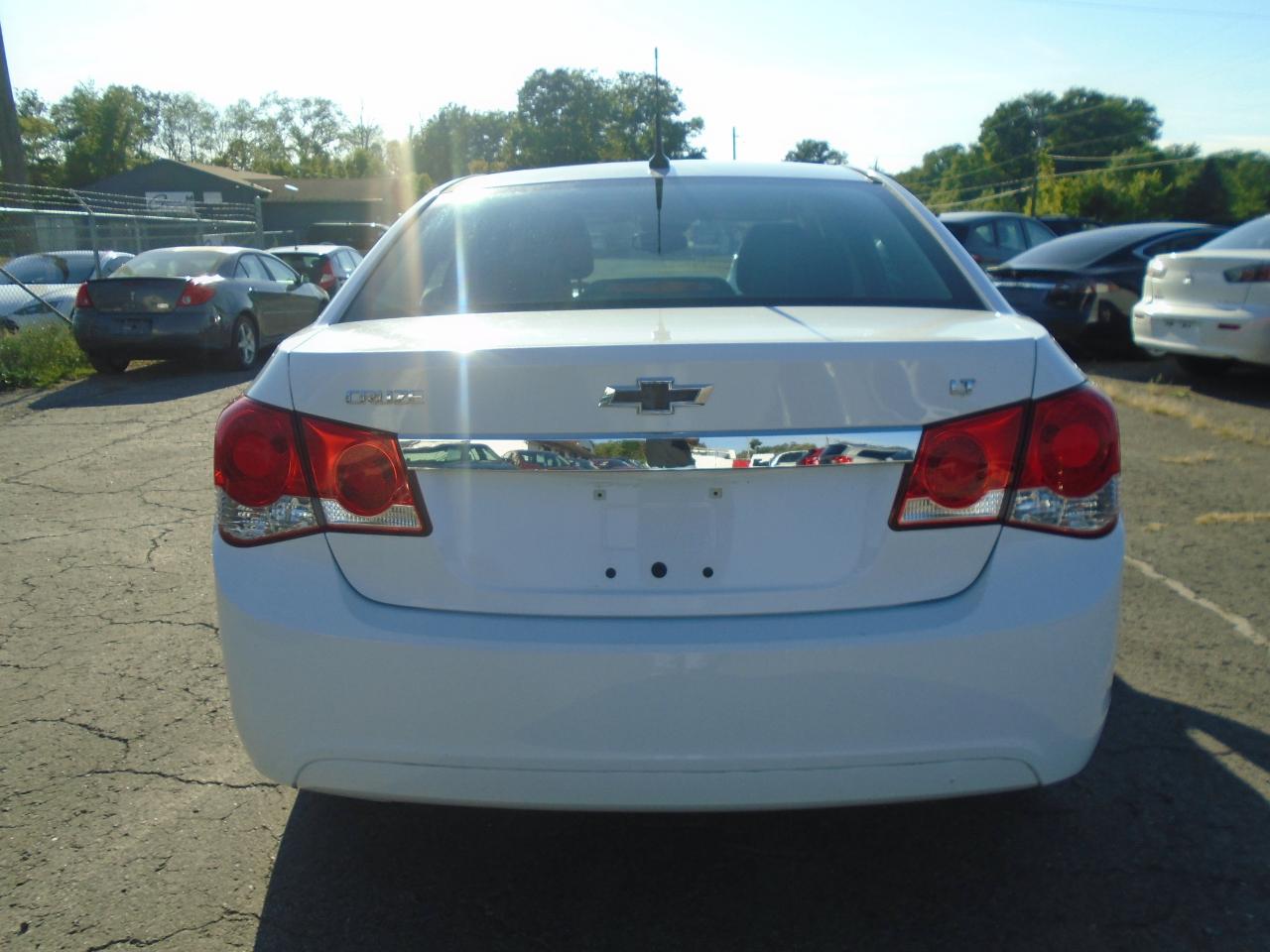 2014 Chevrolet Cruze 4dr Sdn 1LT - Photo #7