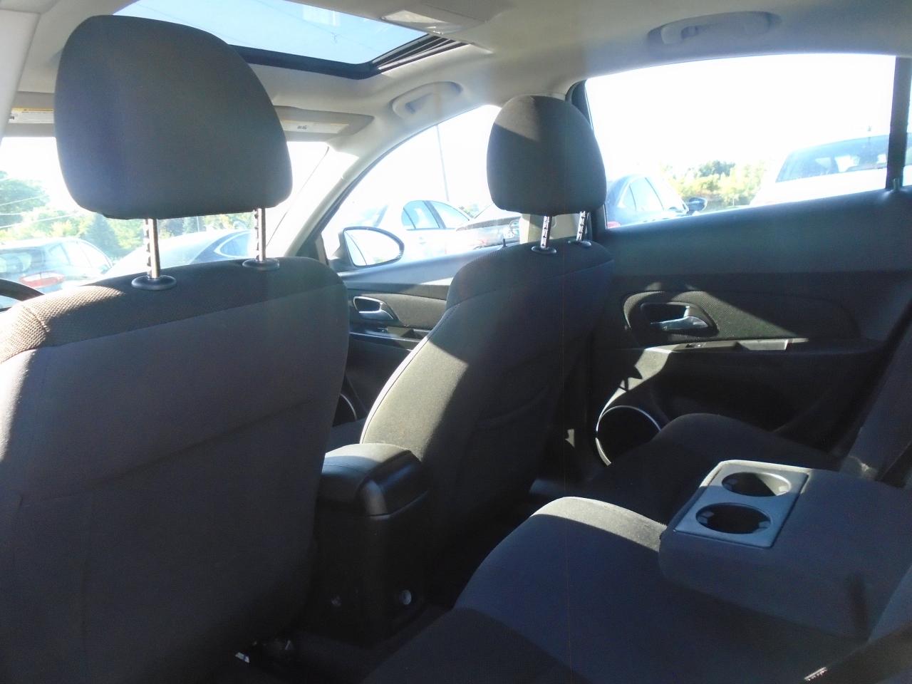 2014 Chevrolet Cruze 4dr Sdn 1LT - Photo #23