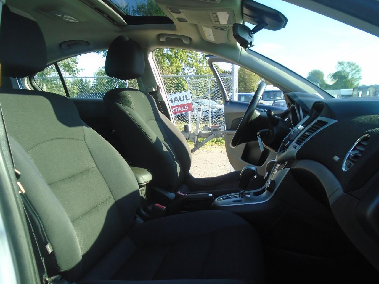 2014 Chevrolet Cruze 4dr Sdn 1LT - Photo #25