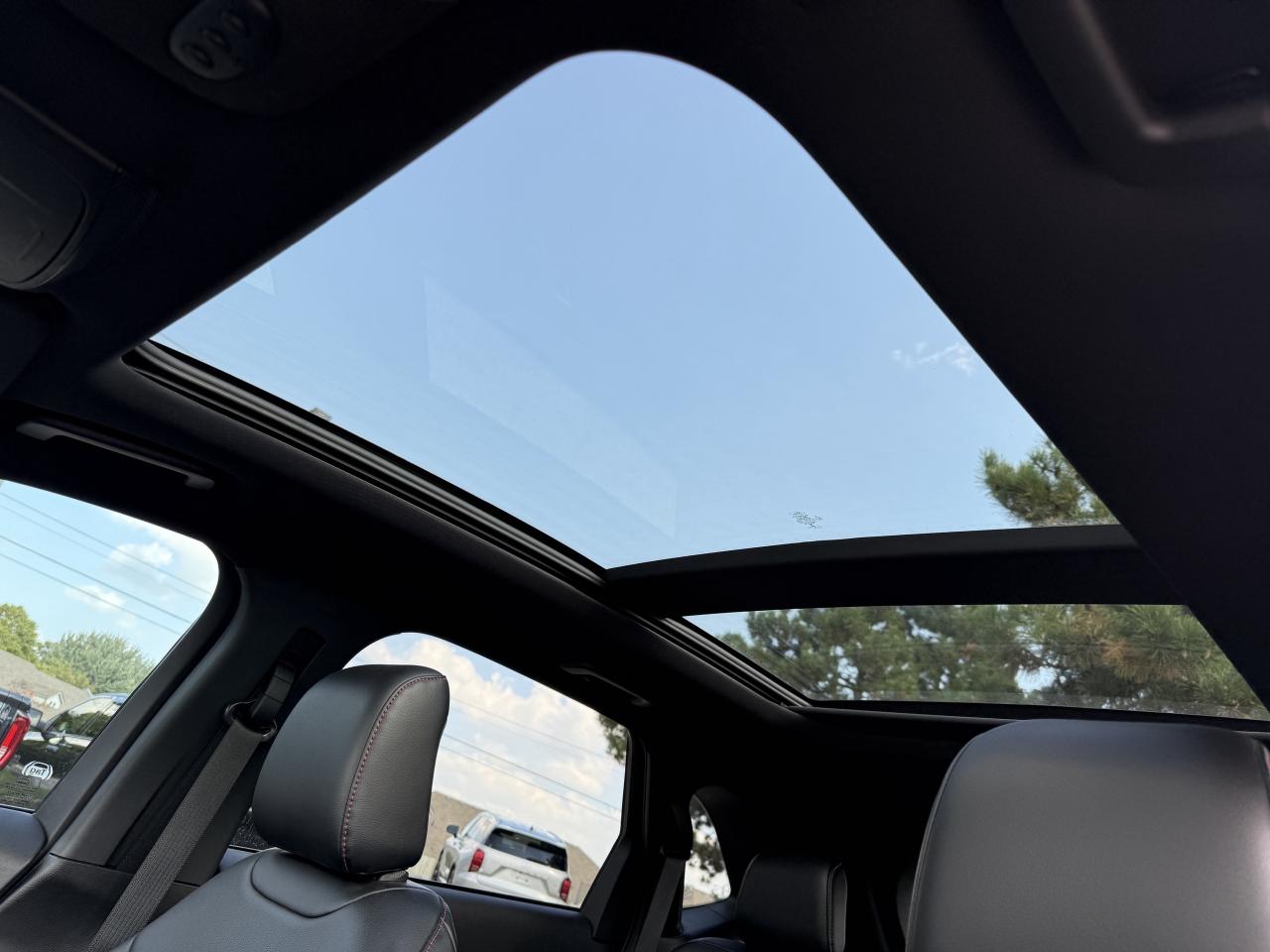 2021 Ford Edge SEL AWD | PANORAMIC SUNROOF | RMEOTE START | Photo