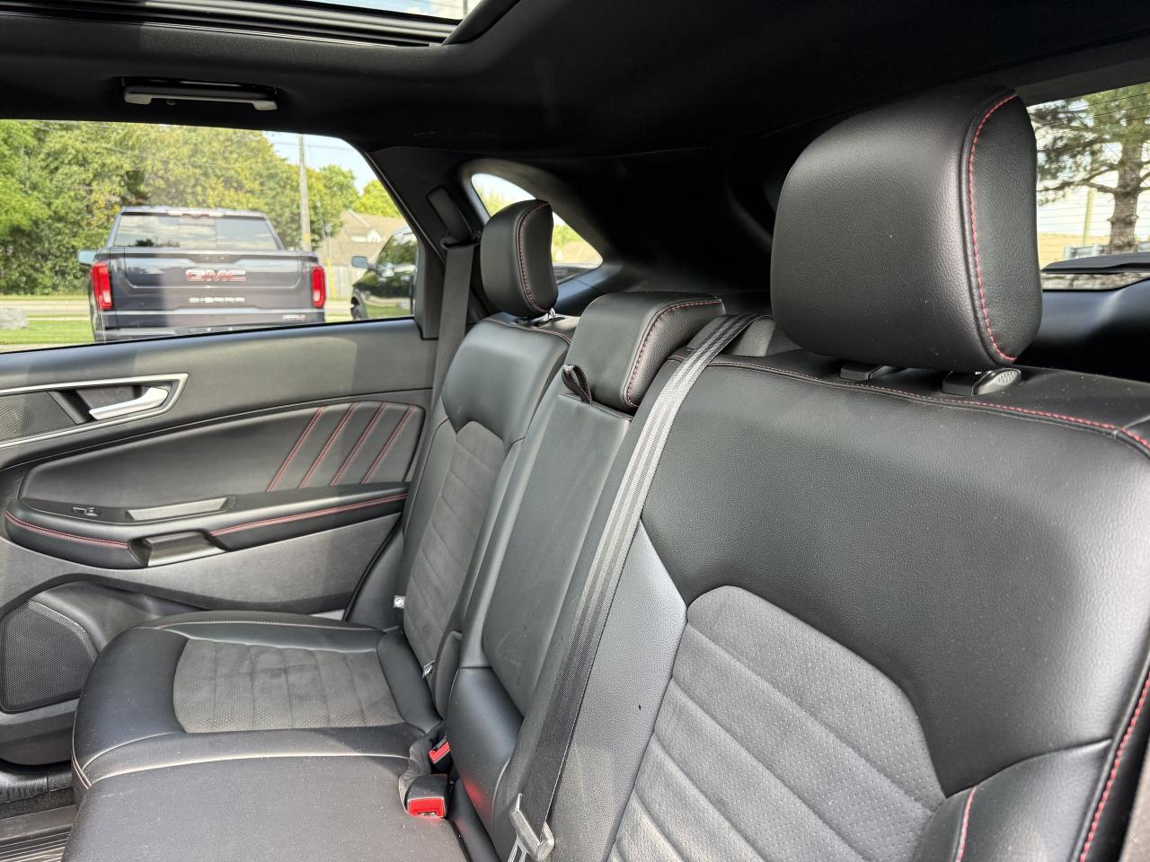 2021 Ford Edge SEL AWD | PANORAMIC SUNROOF | RMEOTE START | Photo