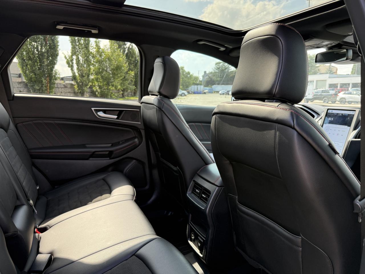 2021 Ford Edge SEL AWD | PANORAMIC SUNROOF | RMEOTE START | Photo