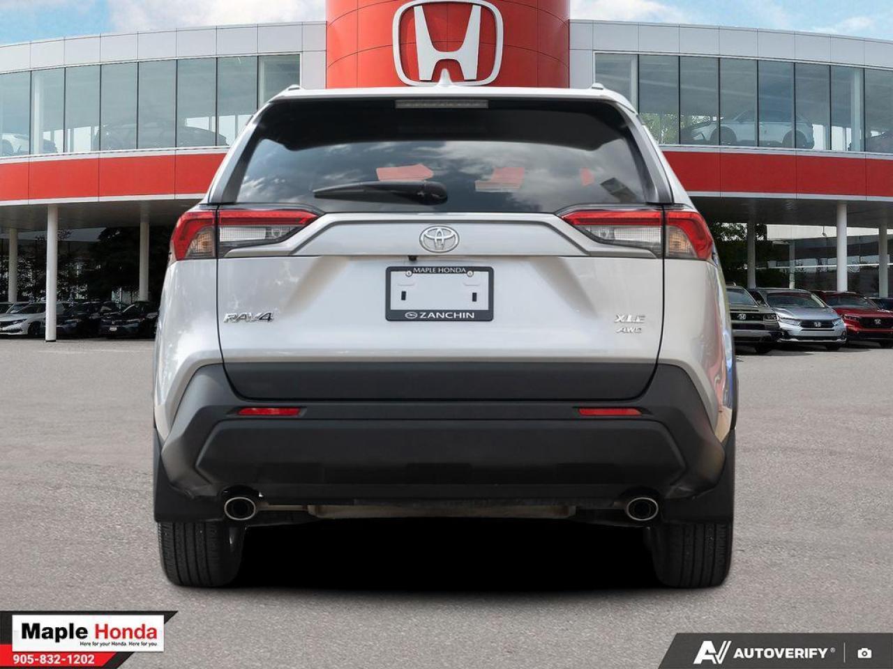 2023 Toyota RAV4 Heated Seats| Rear Camera| Clean carfax! Photo4