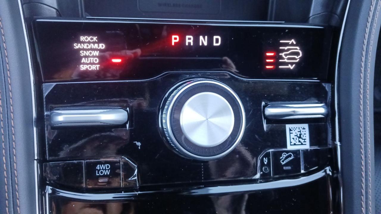 2025 Jeep Grand Cherokee L Summit Reserve 4x4 Photo