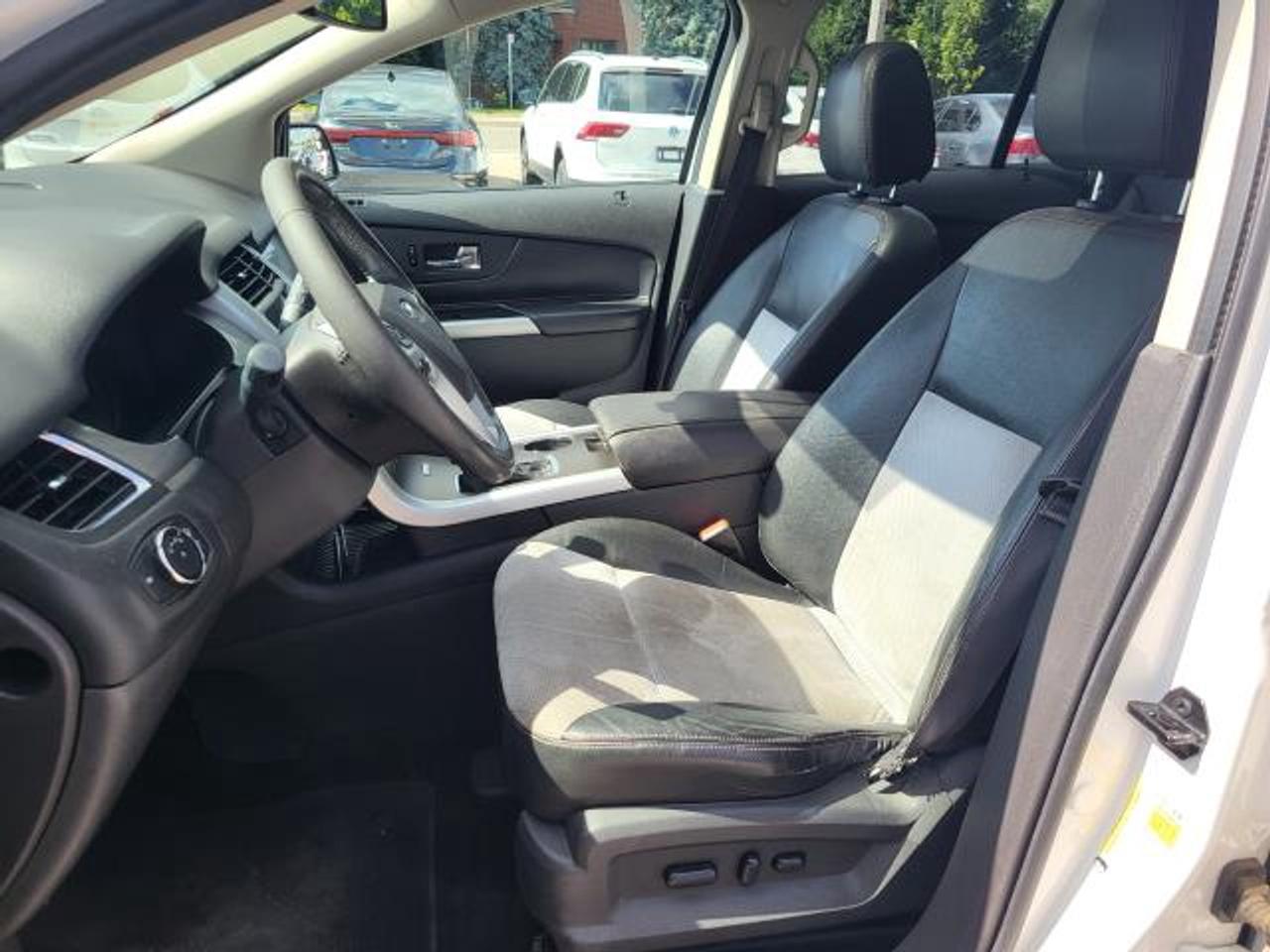 2014 Ford Edge SEL AWD Photo