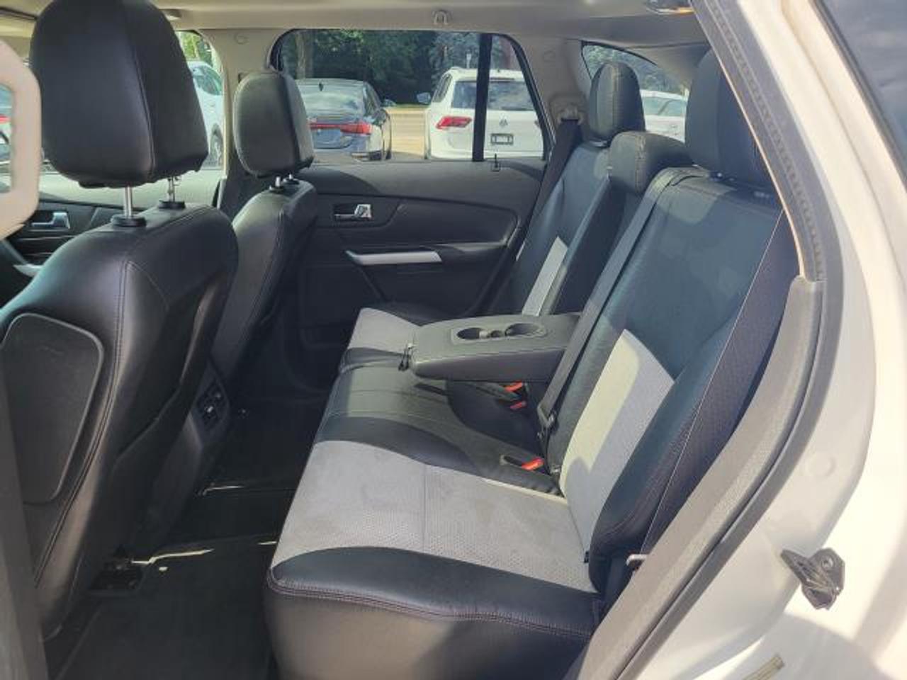 2014 Ford Edge SEL AWD Photo