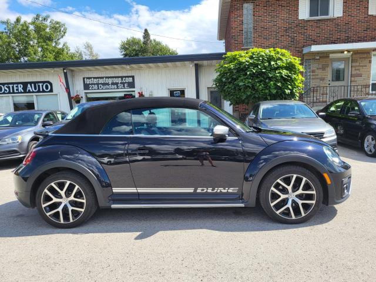 2018 Volkswagen Beetle 2.0T DUNE CONVERTIBL Photo24