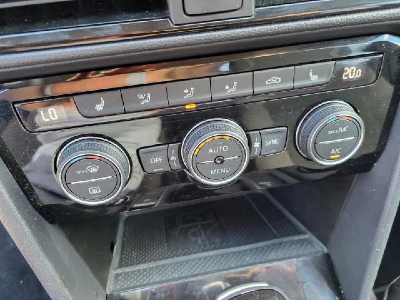 2024 Volkswagen Taos Comfortline Photo32
