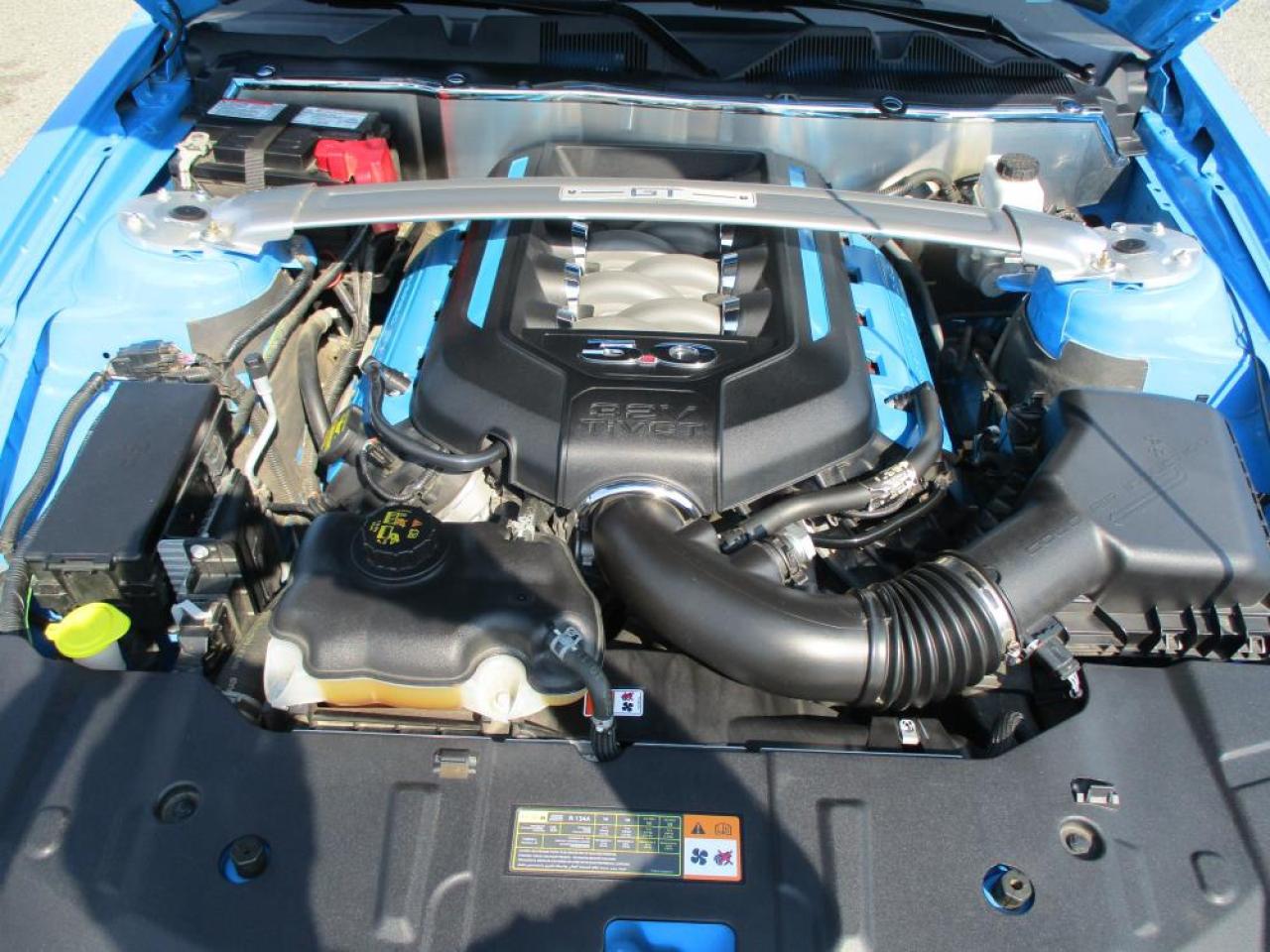 2014 Ford Mustang GT Coupe Photo21