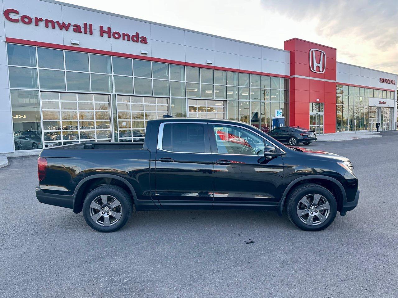 2020 Honda Ridgeline EX-L Photo3
