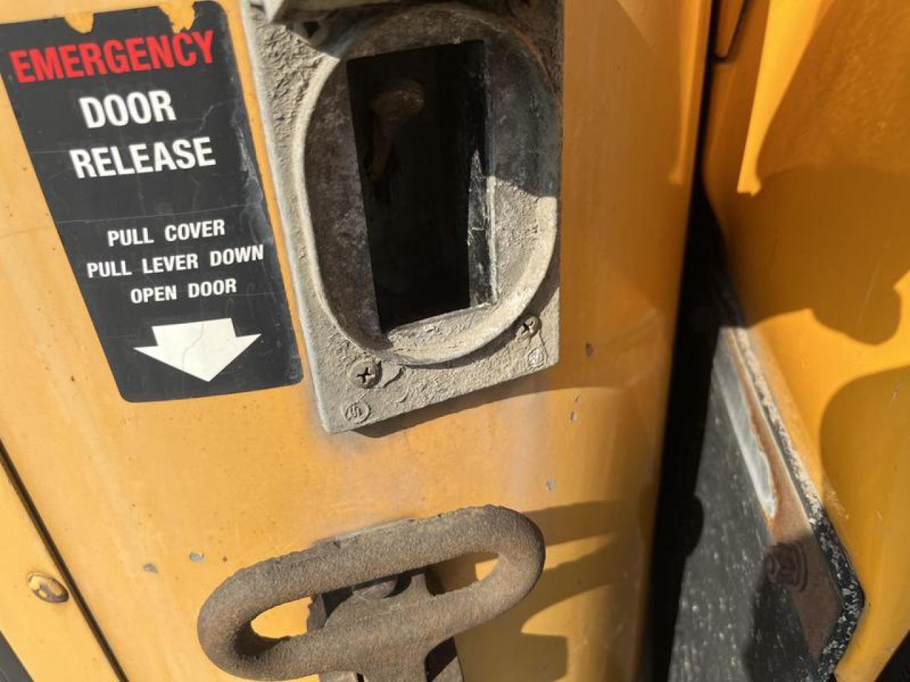 12933572