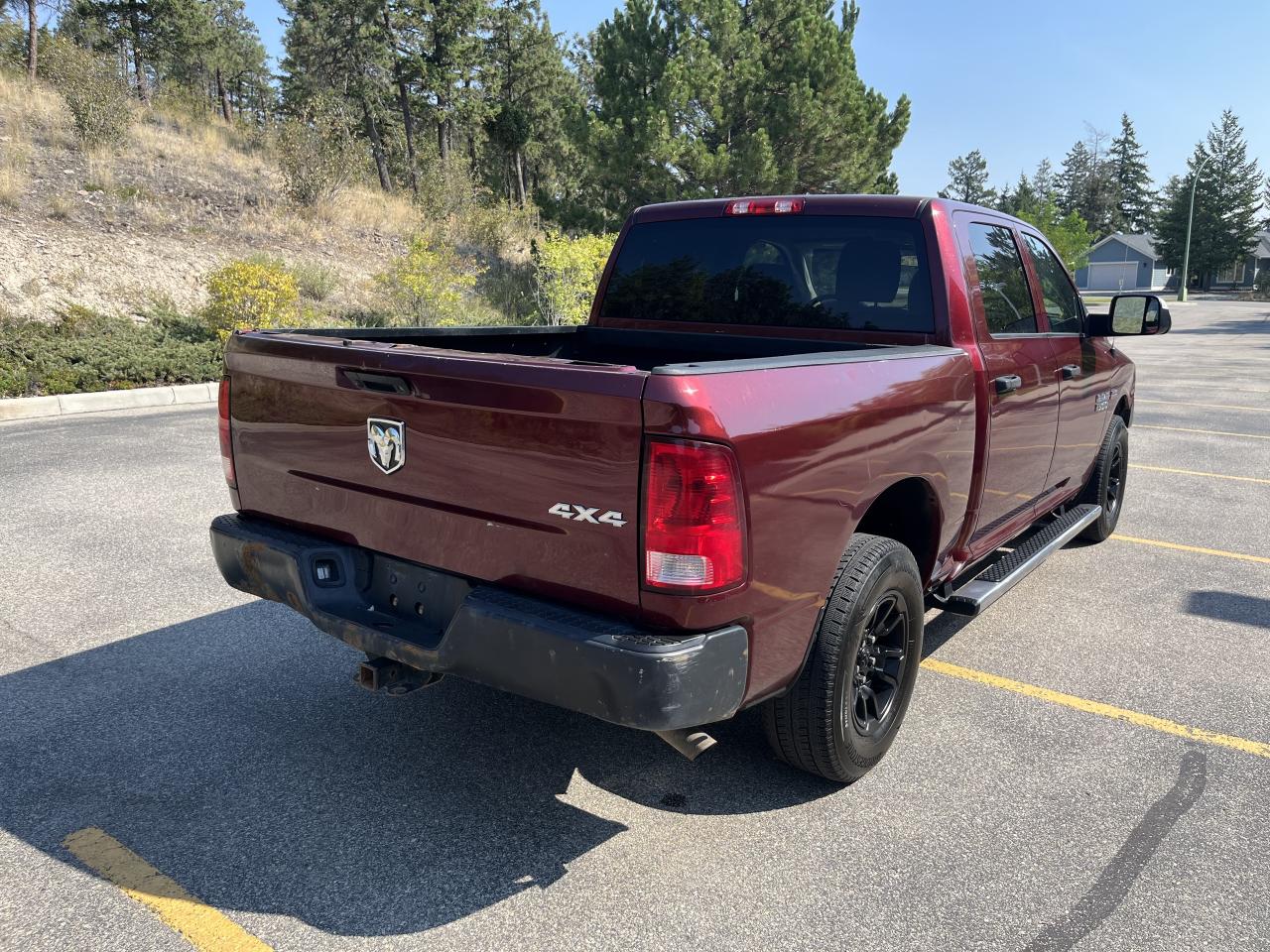 2017 RAM 1500 Tradesman Crew Cab SWB 4WD - Photo #4