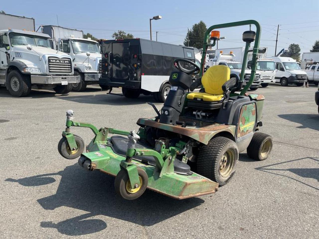 Used 2012 John Deere 1445, SERIES II 4WD Lawn Mower Diesel for sale in Burnaby, BC