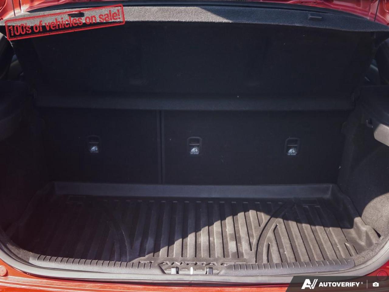 2019 Hyundai Elantra GT LUXURY