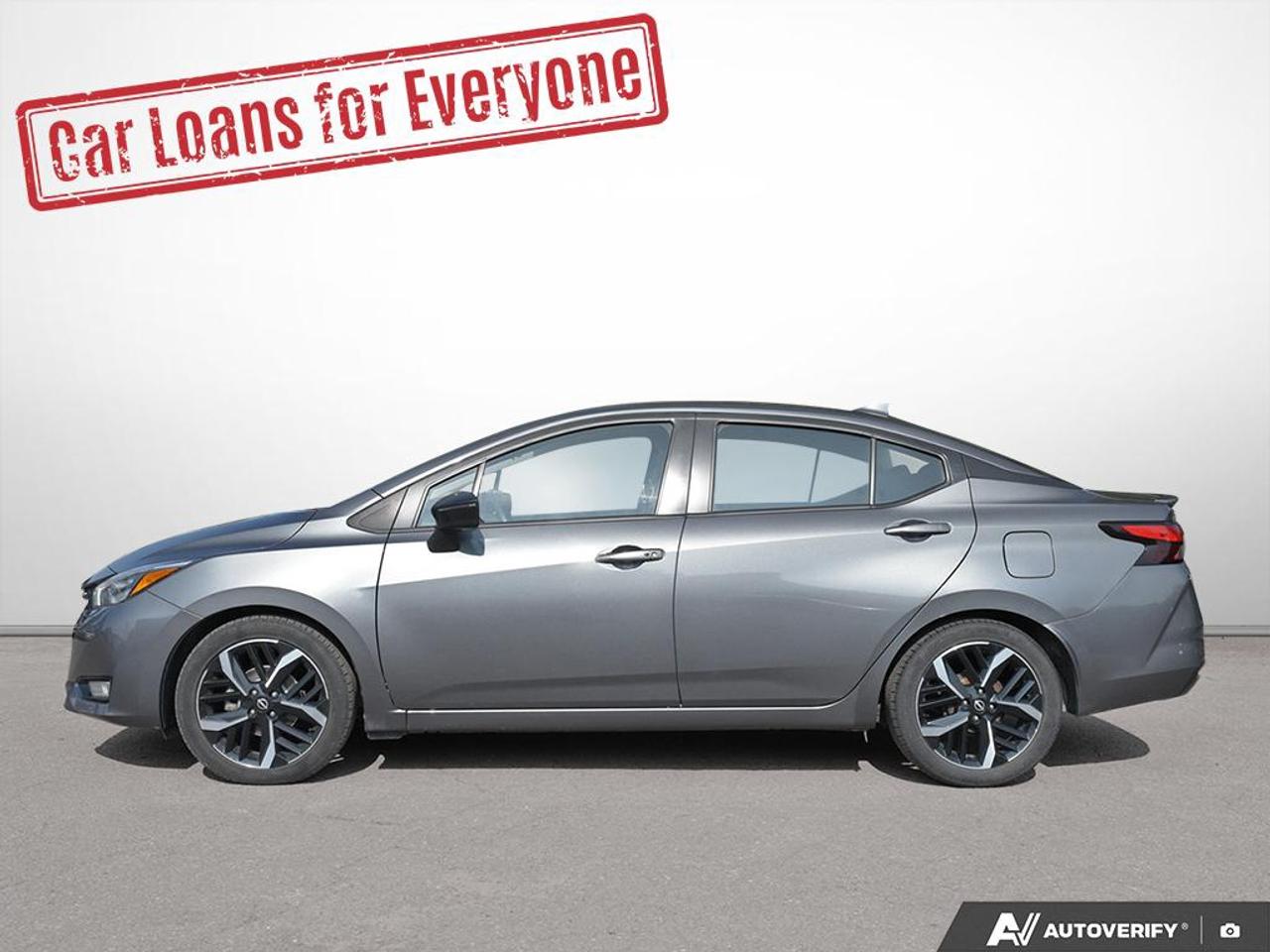 2023 Nissan Versa SR Photo2