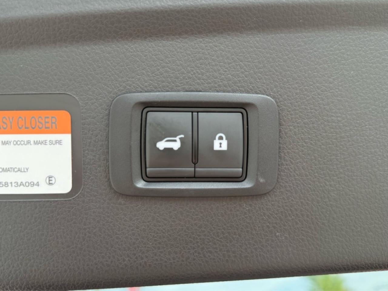 2024 Mitsubishi Eclipse Cross SE S-AWC  -  Heated Seats Photo