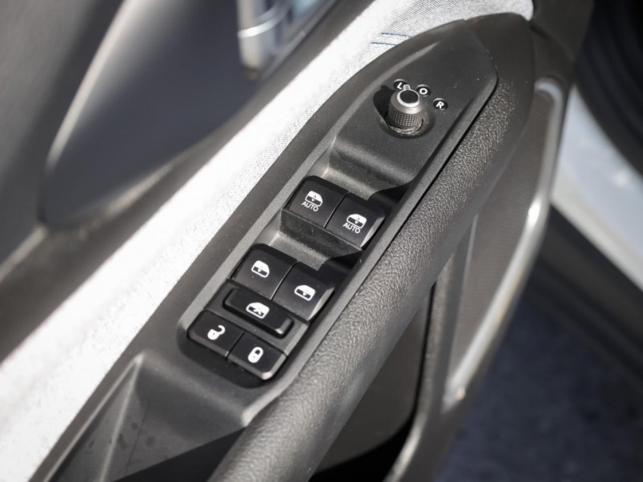 2023 Jeep Compass Sport  - Heated Seats -  LED Lights - $208 B/W Photo