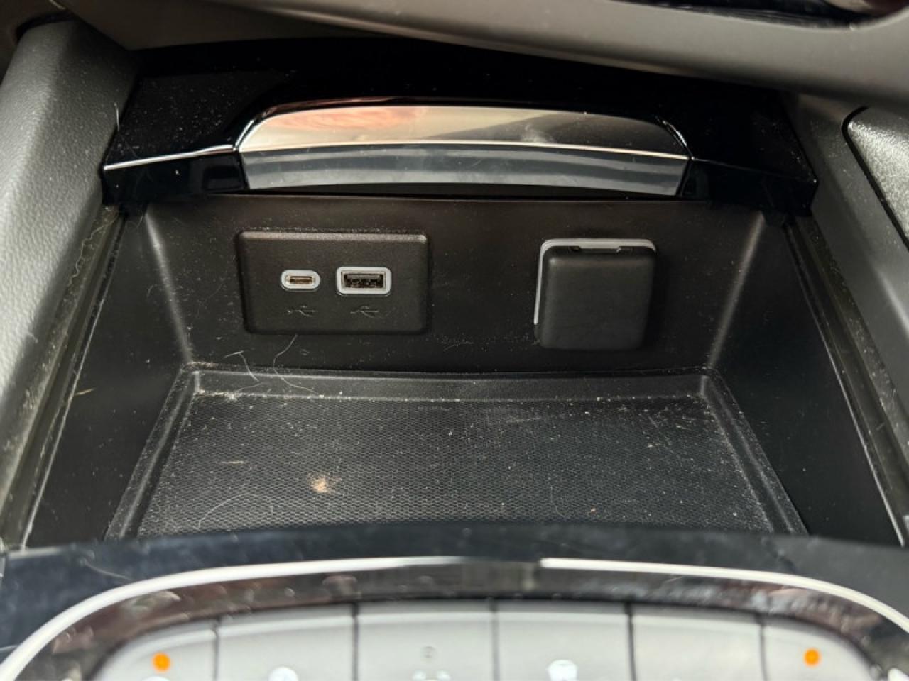 2023 Buick Envision Preferred AWD  - Heated Seats Photo