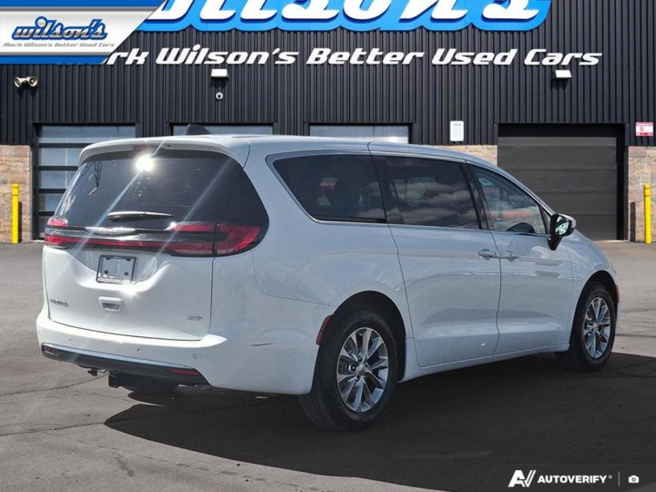 2023 Chrysler Pacifica Touring L AWD | Leather | Heated Wheel + Seats | Power Sliders + Hatch | CarPlay + Android and More! Photo