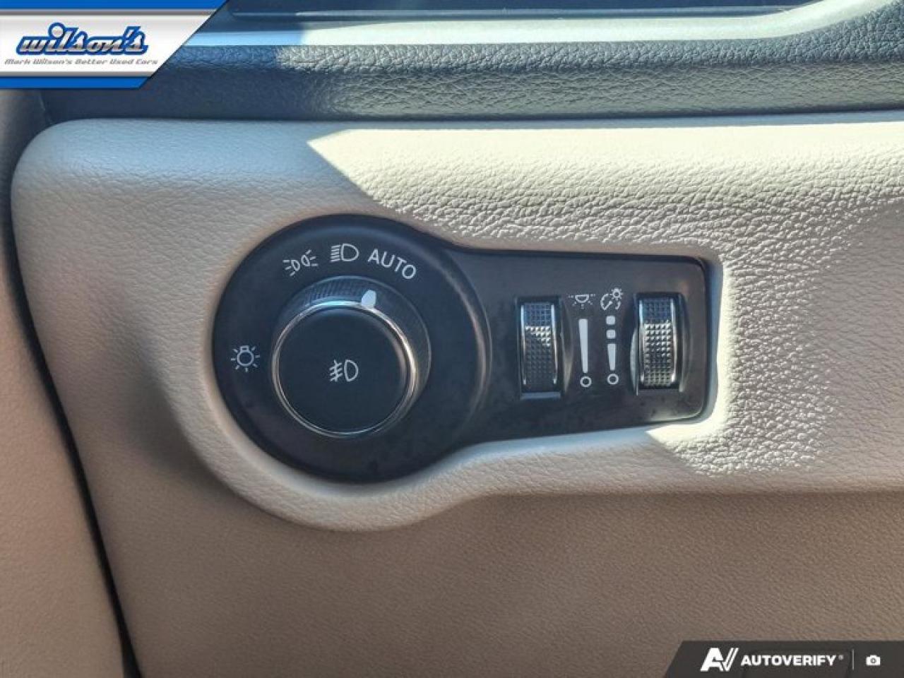 2023 Chrysler Pacifica Touring L AWD | Leather | Heated Wheel + Seats | Power Sliders + Hatch | CarPlay + Android and More! Photo