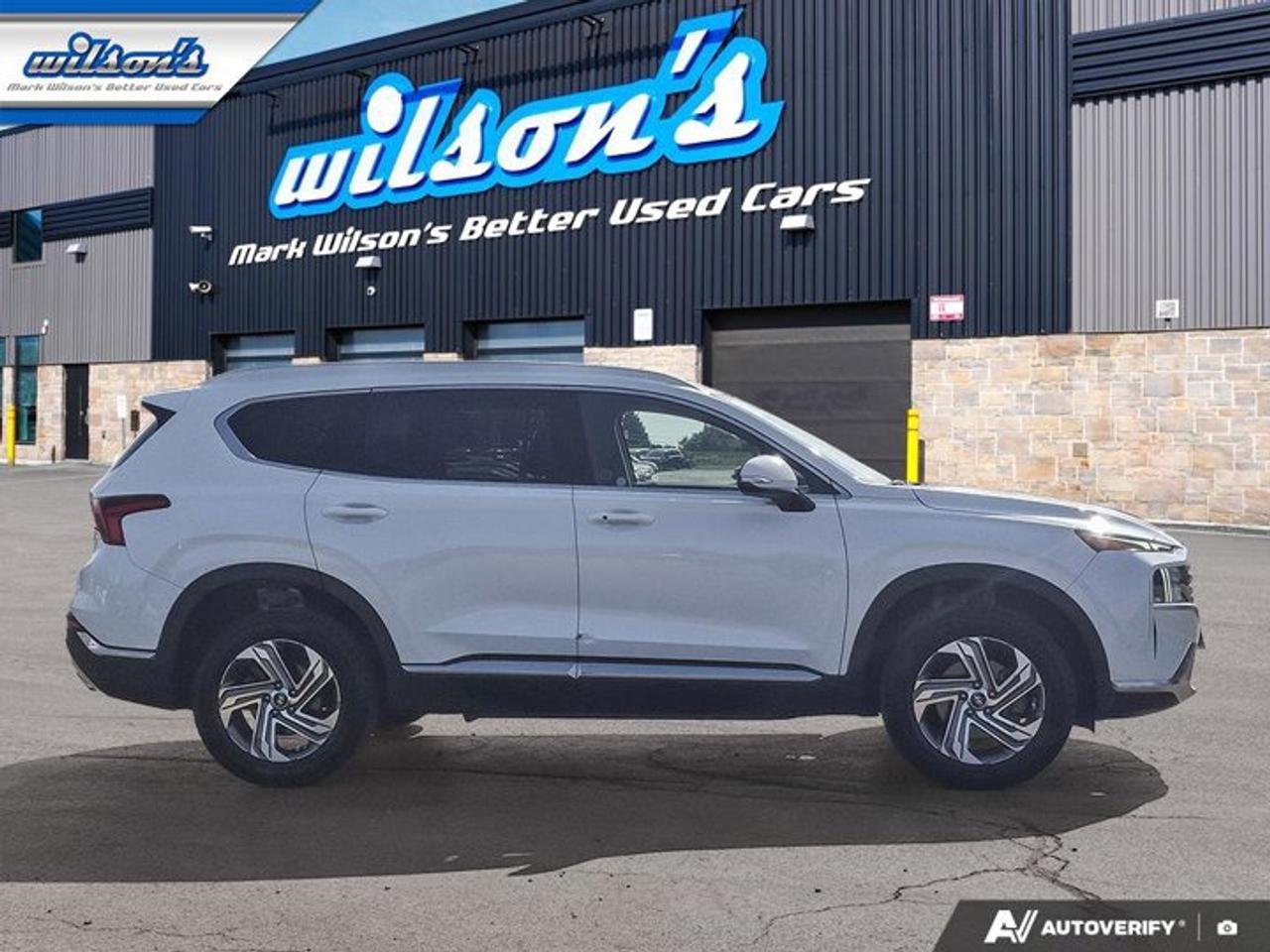 2022 Hyundai Santa Fe Preferred AWD | Heated Seats + Steering | Remote Start | Adaptive Cruise | Carplay | and More ! Photo