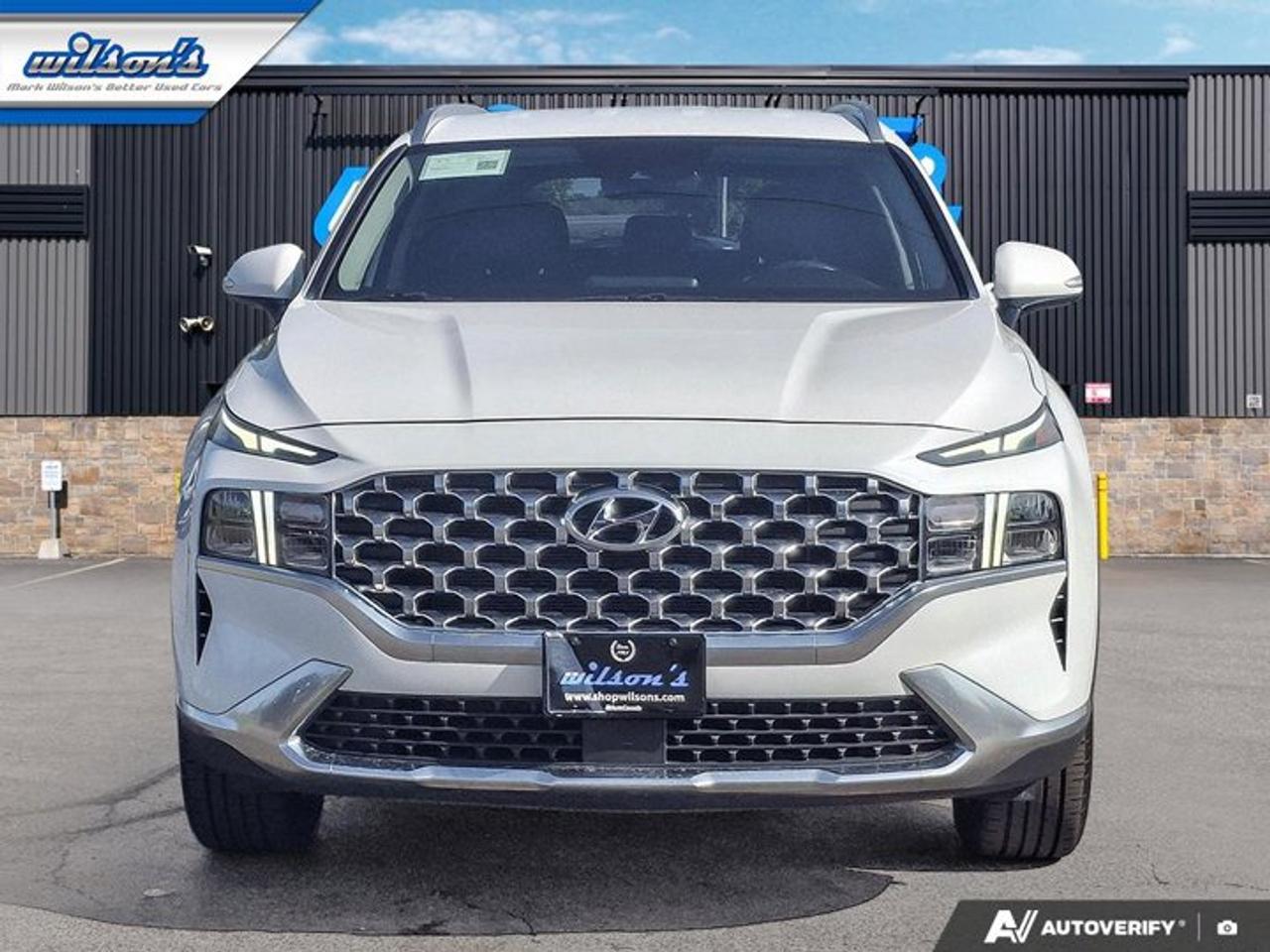 2022 Hyundai Santa Fe Preferred AWD | Heated Seats + Steering | Remote Start | Adaptive Cruise | Carplay | and More ! Photo