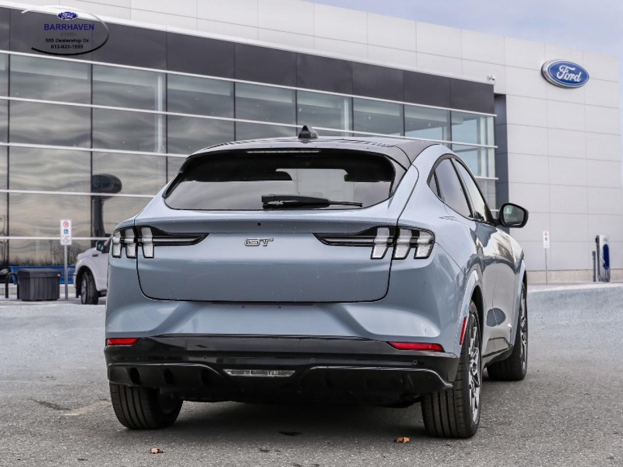 2025 Ford Mustang Mach-E GT Photo2