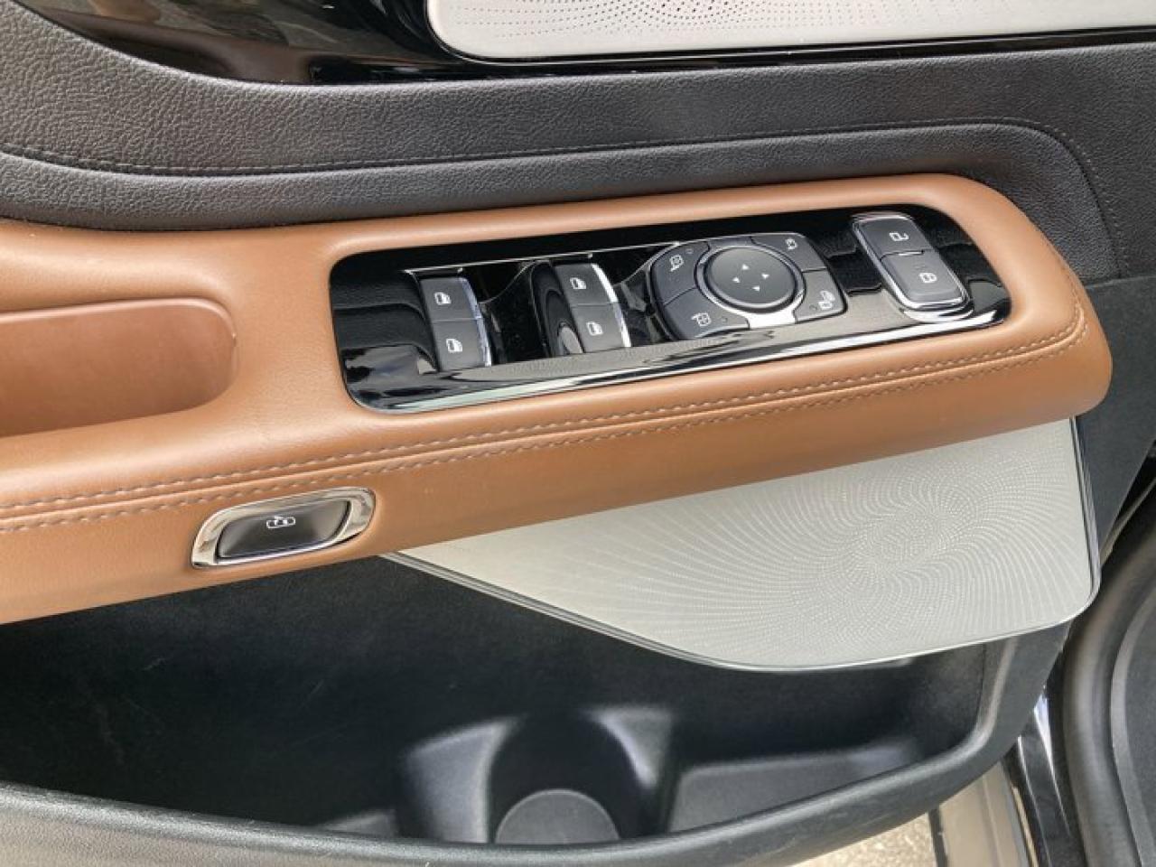 2023 Lincoln Aviator Reserve AWD | Heated Steering Wheel | Remote Start Photo