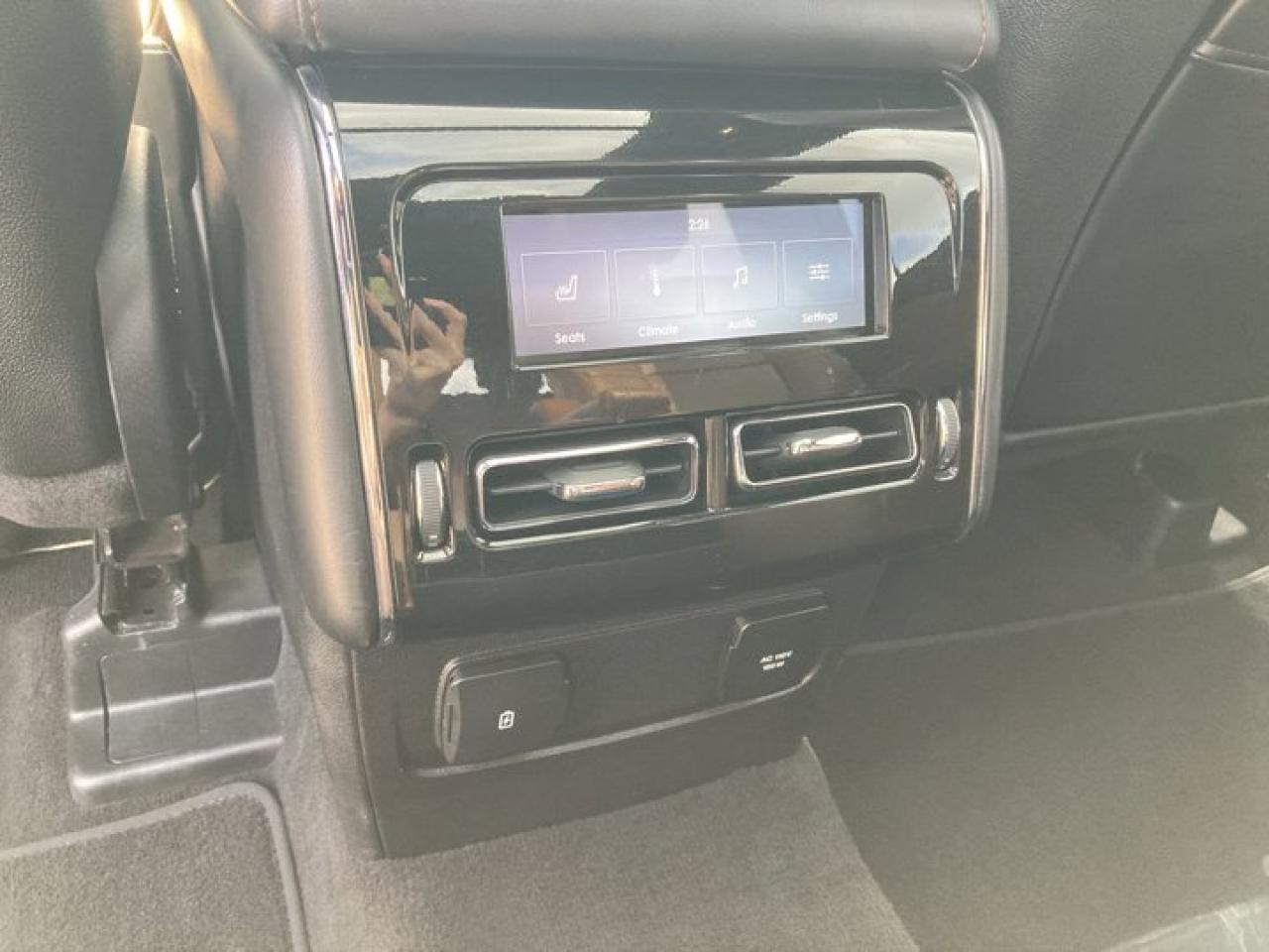 2023 Lincoln Aviator Reserve AWD | Heated Steering Wheel | Remote Start Photo