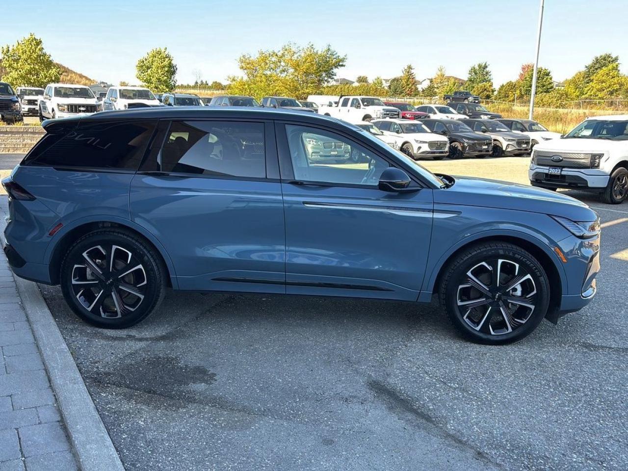 2025 Lincoln Nautilus RESERVE, AWD, 2L HYBRID, TOP TRIM 203A PACKAGE! Photo