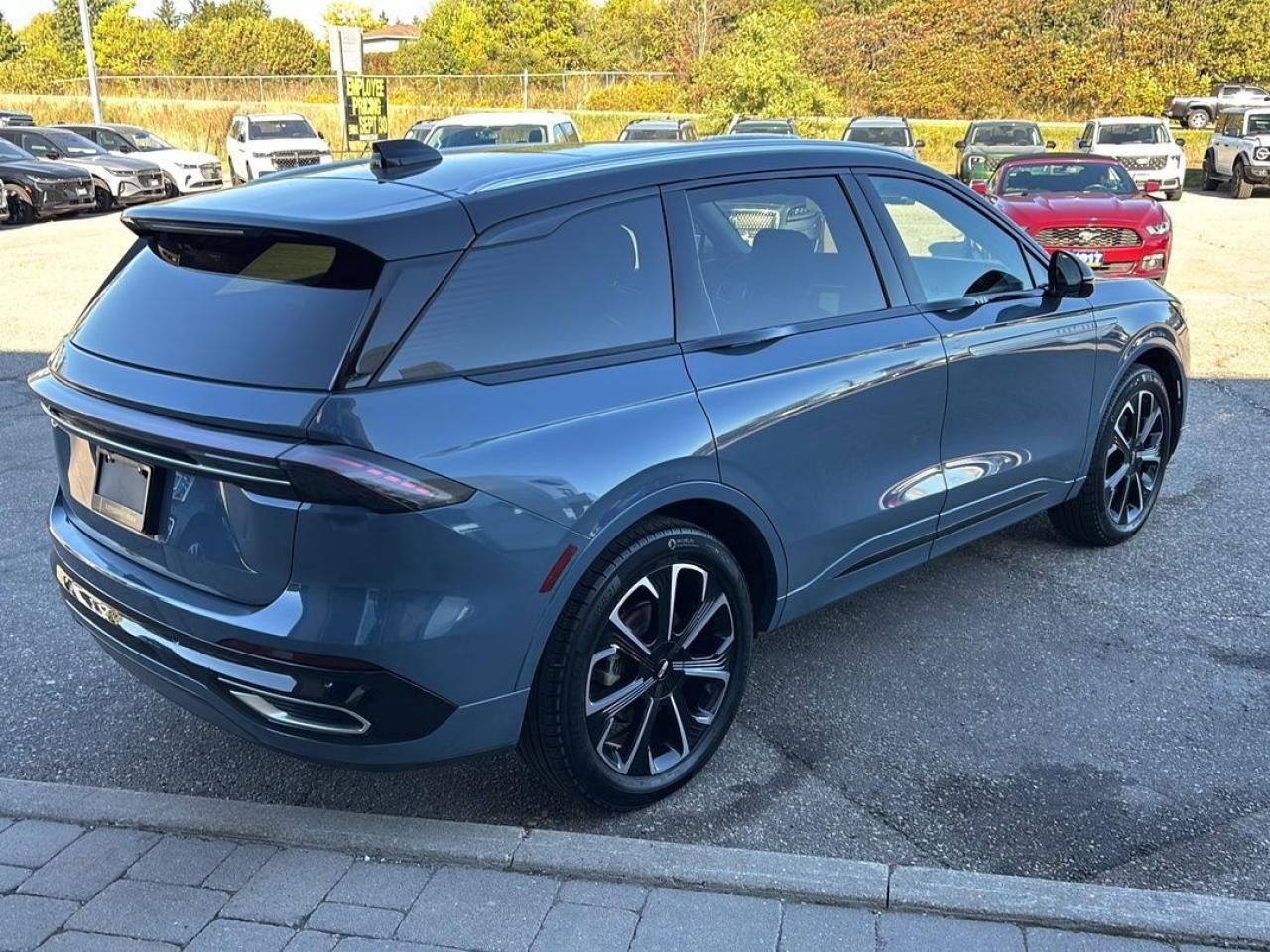 2025 Lincoln Nautilus RESERVE, AWD, 2L HYBRID, TOP TRIM 203A PACKAGE! Photo4