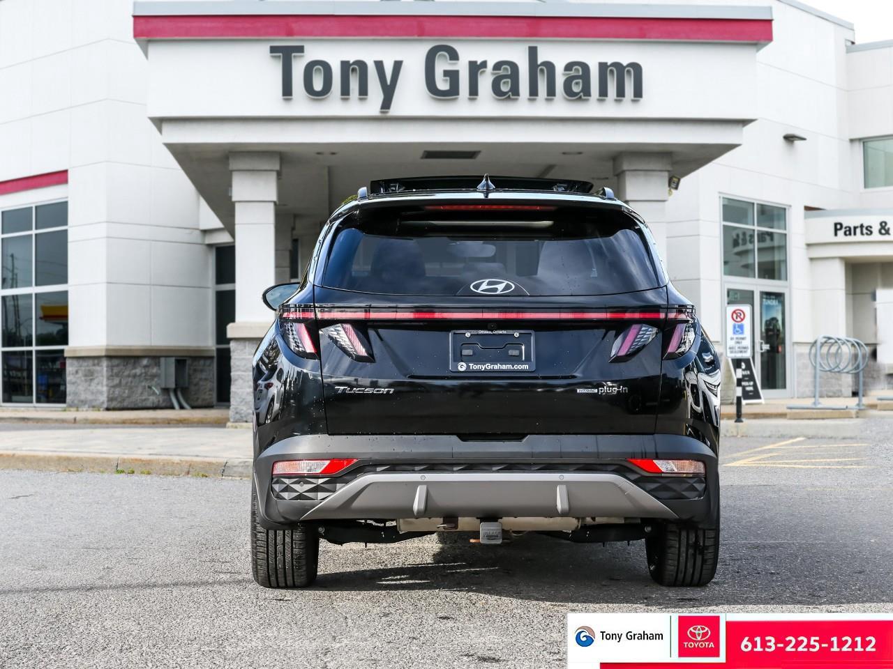 2022 Hyundai Tucson Plug-In Hybrid Ultimate Photo3