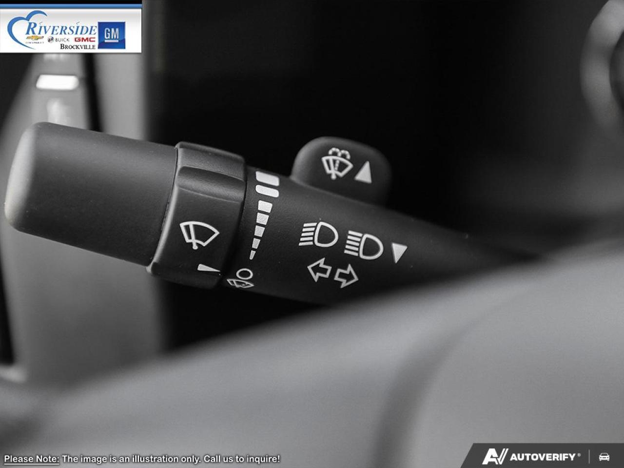 2025 Chevrolet Express 2500 Work Van Photo