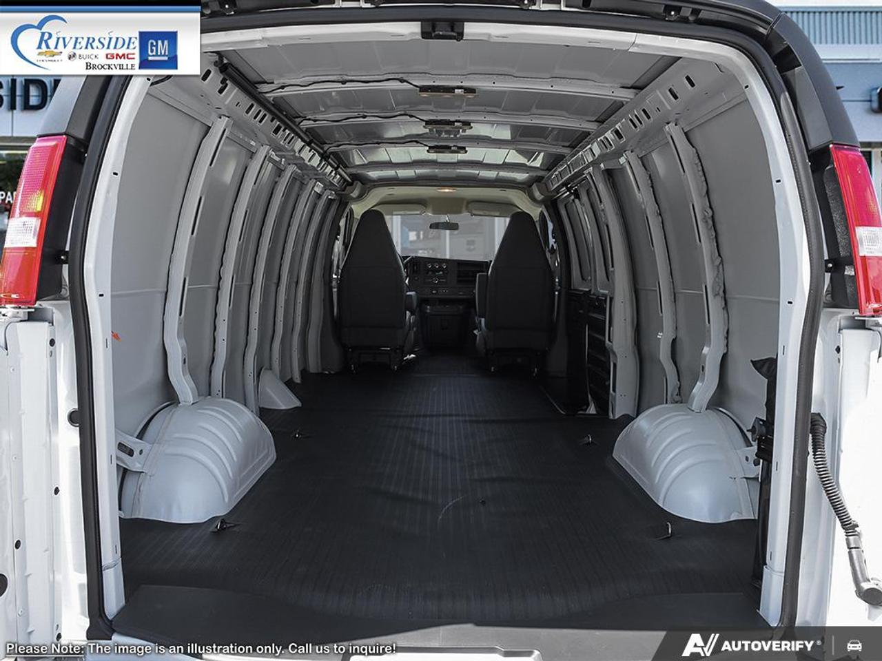 2025 Chevrolet Express 2500 Work Van Photo