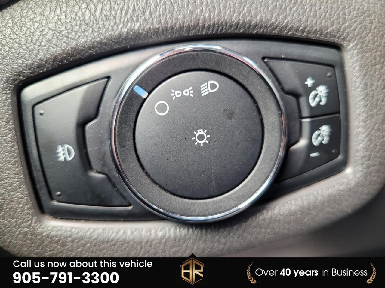 2017 Ford Transit Connect XLT Photo